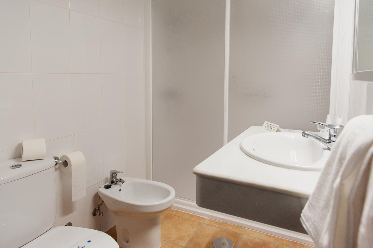 La Codorniz Hotel Tarifa Buitenkant foto